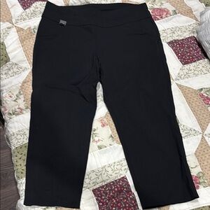 Alfani Black Cropped Ankle Pants Sleek Design